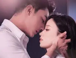 沉沦风情万种：欲望与救赎的边缘，一场禁忌之恋