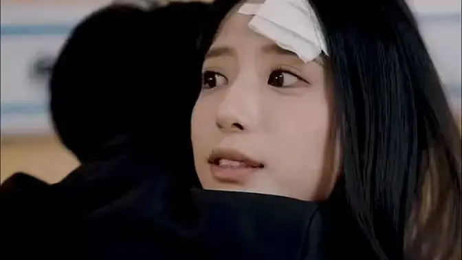 《快穿之反派太宠太撩人》：甜度超标！腹黑反派与傲娇女主的恋爱攻略，甜到你尖叫！